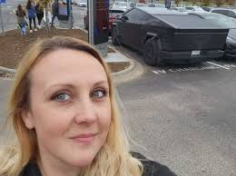 Tesla CyberTruck Ownership Experience in Los Angeles