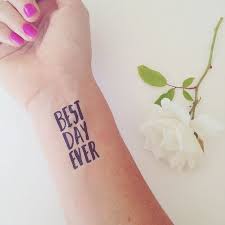 Flash Tattoos Goldglitzer Fur Den Jga Hochzeit Tatowierungen Flash Tattoos Hochzeit Aktivitaten