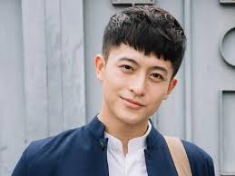 Harry Lu: Tôi bị ám ảnh khi nhìn gương mặt của mình