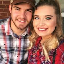 Brianna Booth (bribooth12)