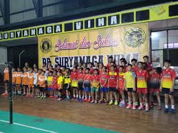 PB. Suryanaga - Selamat pagi Badminton Lovers Salam... | Facebook