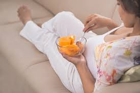 Mengolah makanan yang salah bahkan bisa berisiko membahayakan kesehatan anda dan si kecil. 7 Jenis Buah Yang Baik Dikonsumsi Ibu Hamil Alodokter