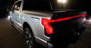 Check spelling or type a new query. Ford Makes A Big Bet On The F 150 Lightning Electric Truck Fuentitech