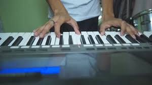 Renungan harian katolik, senin 21 juni 2021: Renungan Harian Senin 26 April 2021 Inisiatif Yesus Yang Menyelamatkan Sekolah Kristen Kalam Kudus Surakarta