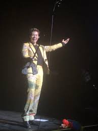 Pics Of Niall And Harry On Tour Started 8 29 17 Finished 4 3 18 Fanfiction Fanfiction Amreading Harry Styles Photos Harry Styles Pictures Harry Styles Live