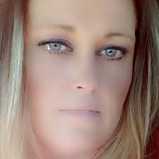 Misty Aragon's Instagram, Twitter & Facebook