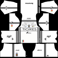 Escudo del real madrid png image with transparent background. Download Equipacion Del Real Madrid Png Image With No Background Pngkey Com