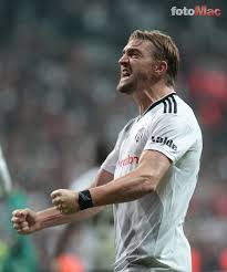Caner erkin'in galatasaray maçında forma giyemeyeceği öğrenildi. Yrnpur27diswem