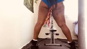 Fat ass bbw works out with butt plug