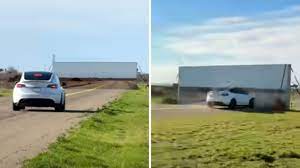 YouTuber Mark Rober tests Tesla on autopilot, car hits wall painted as  road. But, people cry 'It's a hoax' | Trending - Hindustan Times