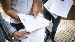 Nos exames nacionais do 11.º e 12.º ano e nos exames de final de ciclo do 9.º (que serão retomados este ano) cada prova terá um conjunto limitado de itens de resposta obrigatória que, segundo o iave. Exames Nacionais Aumentam Reprovacoes A Matematica E Historia