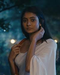 Raghav Rao and Pallavi deshmukh from Mehendi hai rachne wali (Ep -1) Both have beautiful screen presence, acting skills, engaged with the audience....but also their styling is what i admire and assume