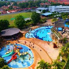 They are organizing promotion in their booth at matta fair septembere 2016. Bayou Lagoon Park Resort Melaka Tempat Menarik Di Negeri Bersejarah