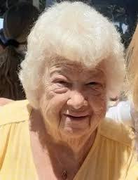 Angela Noland's Instagram, Twitter & Facebook