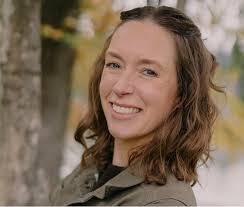 Caroline Fitchett's Instagram, Twitter & Facebook