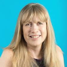 Finally got my CIMA certificate today, hope my mother likes her new living  room decoration!