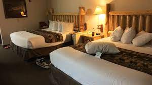 The kelly inn west yellowstone is the closest hotel to the west entrance of yellowstone national park and very convenient to local shopping and restaurants. Hotel Kelly Inn West Yellowstone West Yellowstone Holidaycheck Montana Usa