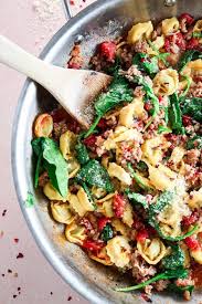 5 Ingredient Italian Sausage And Tortellini Skillet In 2020 Sausage Tortellini Italian Sausage Recipes Recipes Using Italian Sausage
