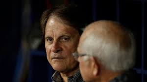 Column: Tony La Russa's wisdom and passion overshadow his age, making him  the perfect leader for the Chicago White Sox in their World Series mission 