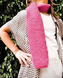 Simply use the included pattern and materials to guide you. Apunt Barcelona Knitting Kit Scarf Fuxia Create Your Own Scarf Girl