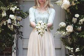English designer sarah burton, creative director of the luxury fashion house alexander mcqueen, designed the bridal gown worn by catherine middleton at her wedding to prince william on 29 april 2011. The Language Of Flowers Delicate And Dainty Royal Bouquet Cascading Bridal Bouquets Small Bridal Bouquets Cascading Wedding Bouquets