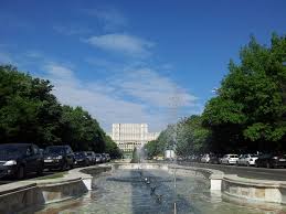 Salut.stie cineva cand vor da drumul la fantanile din piata unirii? Incep A ÈaÈni Fantanile De La Unirii CÄlin Hera Pa Uri Si MirÄri