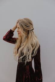 Reflecting On 2017 Favorite Moments Life Lessons Barefoot Blonde By Amber Fillerup Clark Long Hair Styles Hair Styles Long Blonde Hair