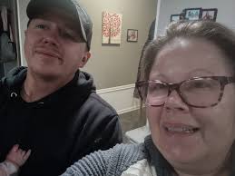 Bridget McKinsey Independent Beauty Consultant (@mckinseybridget) •  Instagram photos and videos