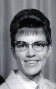 Donna Dickman's Instagram, Twitter & Facebook