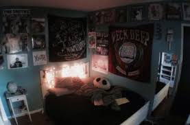 Tumblr Emo Rooms Google Search Emo Room Punk Bedroom Punk Room