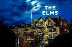 Love The Newly Renovated Elms Hotel Spa In Excelsior Springs Mo A Few Short Miles From Home Excelsior Springs Elms Hotel Excelsior