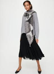 Wilfred Haus Party Triangle Scarf Aritzia Intl
