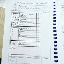 Die Erstklassler Kennen Die Wochenplanarbeit Seit Der 1 Schulwoche Das Klappt Einfach Super Erstklassler Ersteklasse Schulwoche Wochen Planer Grundschule