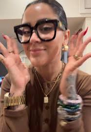 Happy Almost Friday 🤎 #TikTokShop #fyp #trending New Instagram  itsAnnaGonsalves 🤎