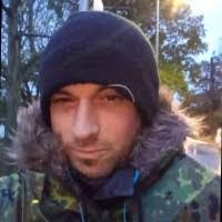 Adam Lear's Instagram, Twitter & Facebook