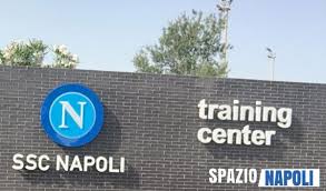 See more of ssc napoli on facebook. Foto Sn Lavori Al Centro Sportivo Di Castel Volturno Rinnovata La Facciata Esterna E Manutenzione Ai Campi Da Gioco