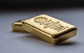 Trên thị trường thế giới, giá vàng tiếp tục giảm xuống dưới ngưỡng 1.800 usd/ounce khi đồng usd phục hồi và giới đầu tư chờ đợi kết quả việc làm tháng 7 của mỹ. X7ihf73ds Ij5m