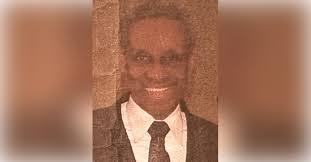 Ellen Pringle's Instagram, Twitter & Facebook