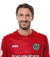 DAS OFFIZIELLE MAGAZIN DER AKADEMIE VON HANNOVER 96 SAISON 2018/19