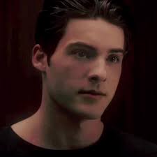 Teen Wolf Fanfic Edit Featuring Emilia Rae and Friends