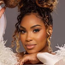 Lauren Speed-Hamilton (@need4lspeed) • Instagram photos and videos