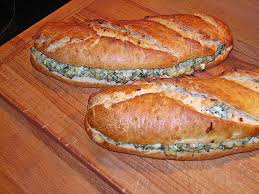 Gefulltes Meterbrot Von Fiffi33 Chefkoch Rezept In 2020 Lebensmittel Essen Chefkoch Brot