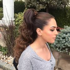 It takes longer to style compared with medium hair, but it also allows for more options. 50 Best Ponytail Hairstyles To Update Your Updo In 2020