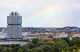 Frequently asked questions about allianz arena. File Bmw Turm Mit Regenbogen Allianzarena Jpg Wikimedia Commons