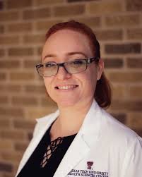 We celebrated the donors and gifts that support #TTUHSC's mission of  research, education, patient care and community impact this week at our  annual Celebration of Generosity dinner in #Abilene. Two students from