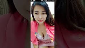 Bigo live hot spesial tante cantik mulus mandi pake baju transparan. Bigo Live Goyang Hot Sexy Pake Daster Doang Youtube