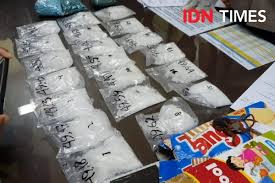 Benar, kami baru saja menangkap musisi ternama berinisial an, kata ady dilansir dari antara, minggu (13/6/2021). Breaking Polisi Temukan Narkoba Jenis Sabu Di Kamar Hotel Musisi Jh