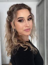 Claudia Bratan Make-up