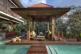 The tree house is located on one side of a dike, surrounded by ancient bamboo forests, facing the old tea factory on the other side of a stream. Luxurious Contemporary Modern South African Sgnw House By Metropole Architects Homesthetics Inspiring Ideas For Your Home