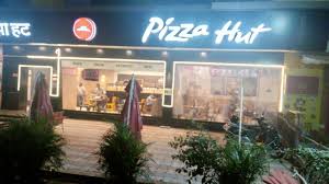 Pizza Hut Thakur Village Kandivali East Pizza Hut Hut Pizza